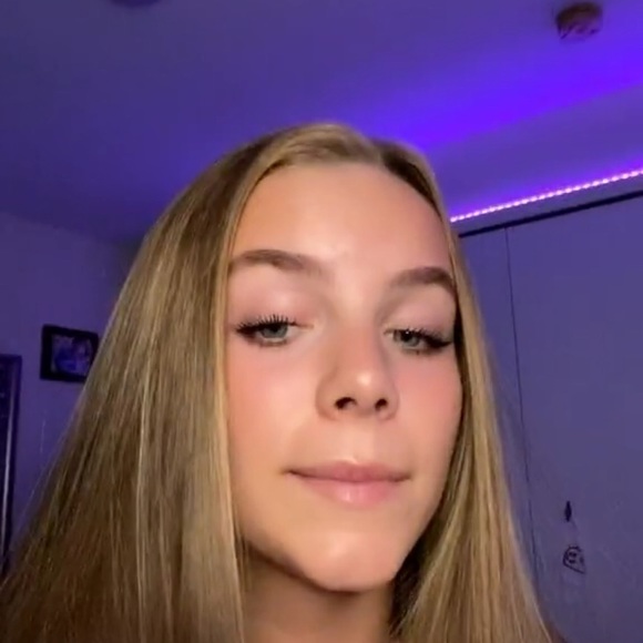 alexv17824